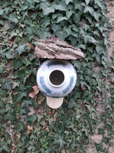 Load image into Gallery viewer, Ginger Jar Bird feeder / Planter