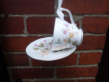 Load image into Gallery viewer, Teacup Bird Feeder