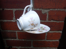 Load image into Gallery viewer, Teacup Bird Feeder