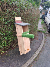 Load image into Gallery viewer, Tawney Owl Box